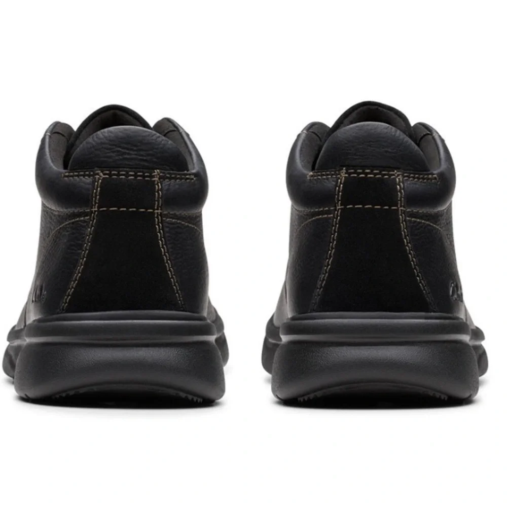 CLARKS Bradley Up Boot in black tumbled leather‎ Size 9 A22